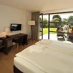 Golfhotel Gut Neuenhof 4*