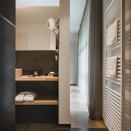 Golfhotel Gut Neuenhof 4*