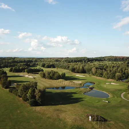 Golfhotel Gut Neuenhof ホテル