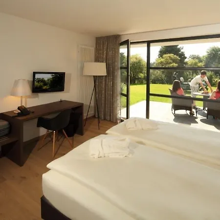Golfhotel Gut Neuenhof 4*
