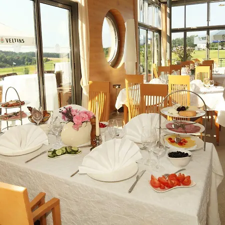 Hotel Golfhotel Gut Neuenhof 4*